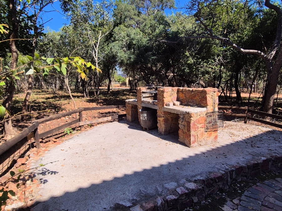 4 Bedroom Property for Sale in Leeupoort Limpopo