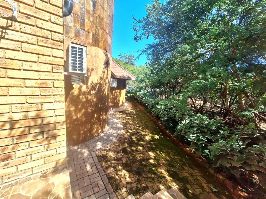 4 Bedroom Property for Sale in Leeupoort Limpopo