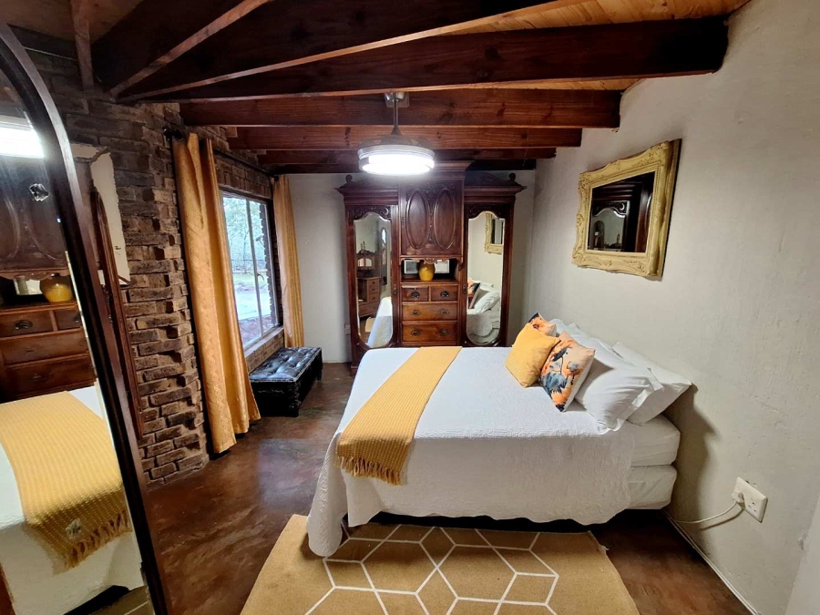 5 Bedroom Property for Sale in Leeupoort Limpopo