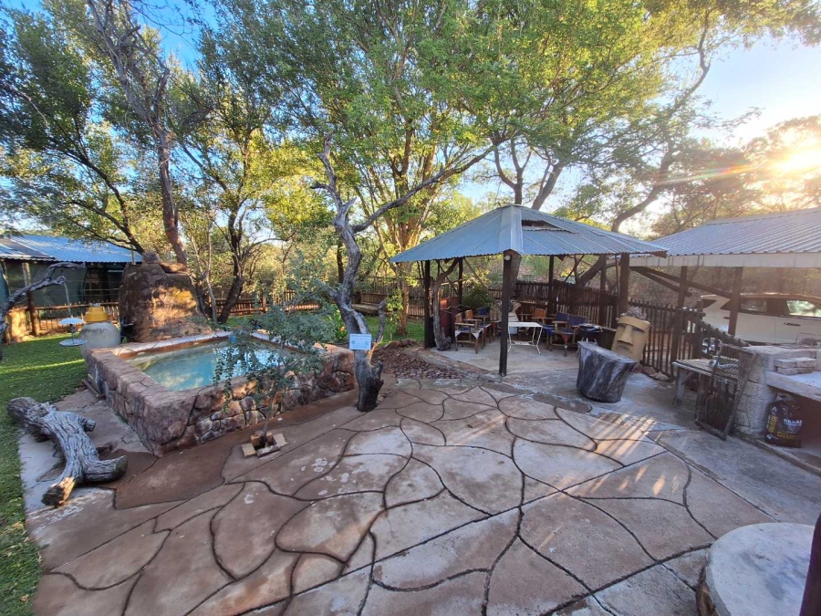5 Bedroom Property for Sale in Leeupoort Limpopo