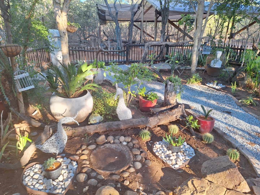 5 Bedroom Property for Sale in Leeupoort Limpopo