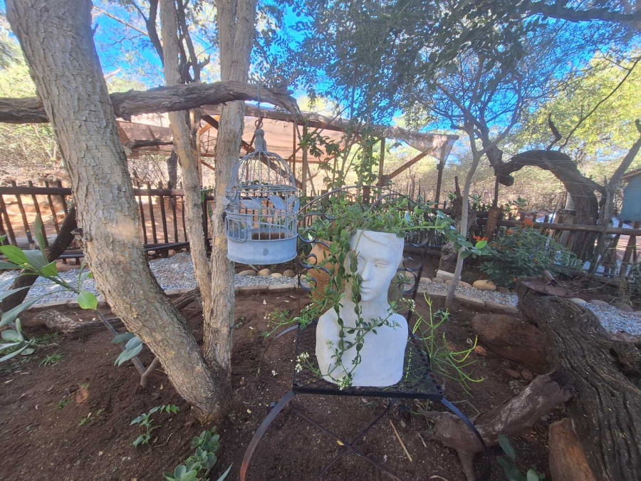 5 Bedroom Property for Sale in Leeupoort Limpopo