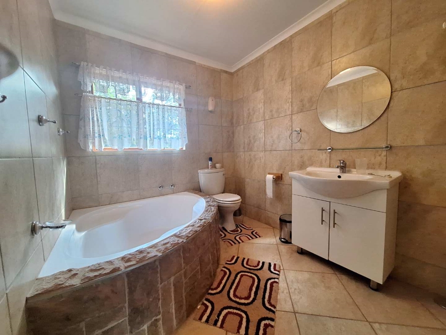 2 Bedroom Property for Sale in Leeupoort Limpopo
