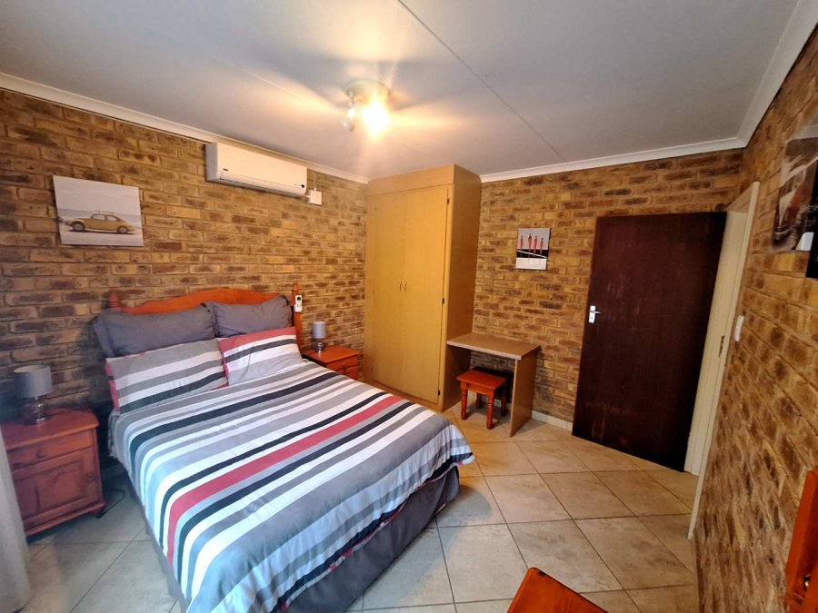 2 Bedroom Property for Sale in Leeupoort Limpopo