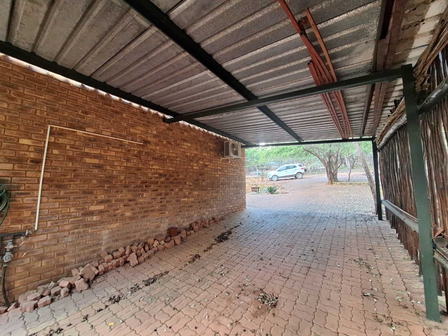 2 Bedroom Property for Sale in Leeupoort Limpopo