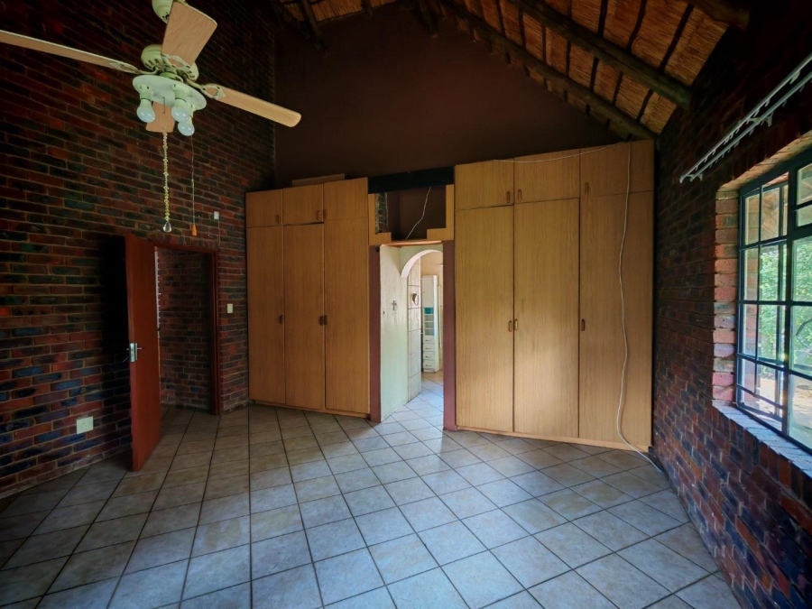 5 Bedroom Property for Sale in Steelpoort Limpopo