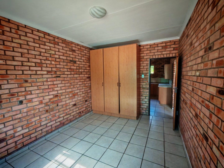 5 Bedroom Property for Sale in Steelpoort Limpopo