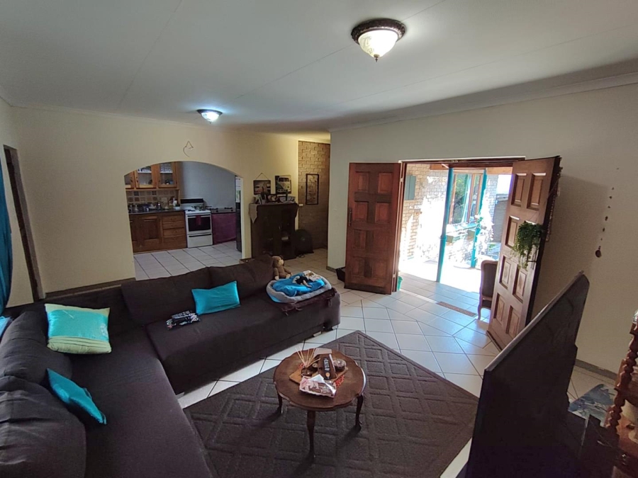 3 Bedroom Property for Sale in Leeupoort Limpopo