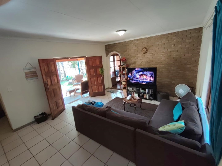 3 Bedroom Property for Sale in Leeupoort Limpopo