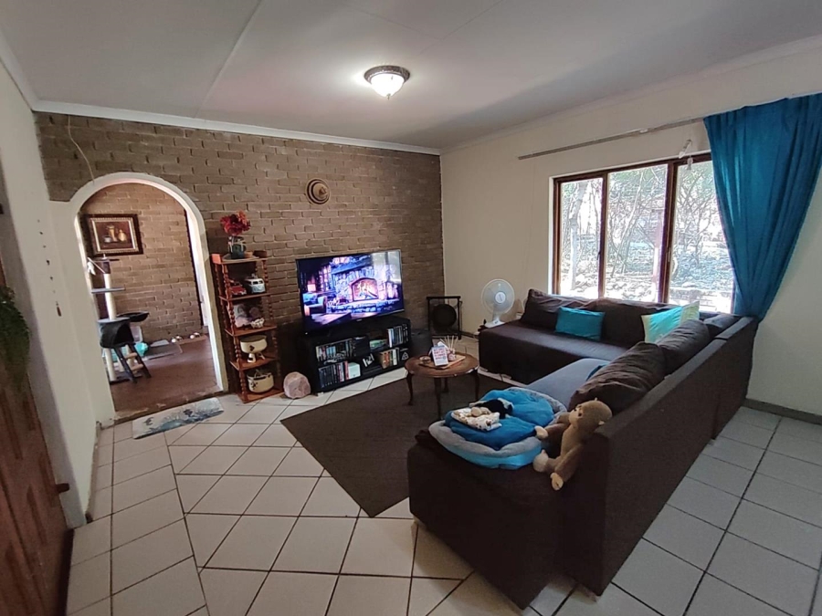3 Bedroom Property for Sale in Leeupoort Limpopo