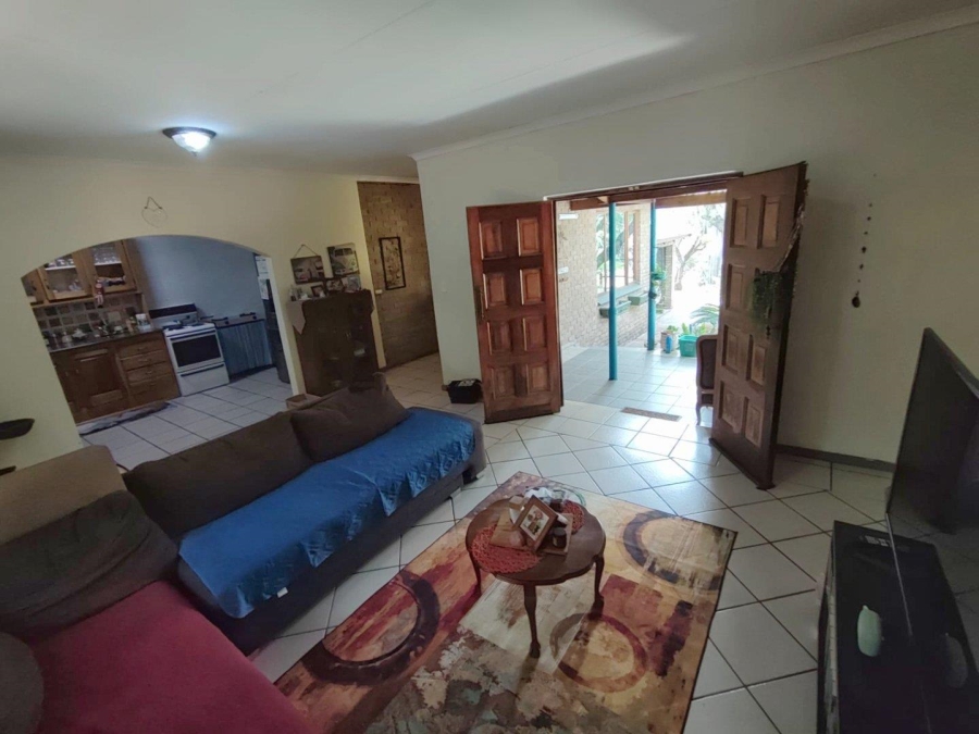 3 Bedroom Property for Sale in Leeupoort Limpopo