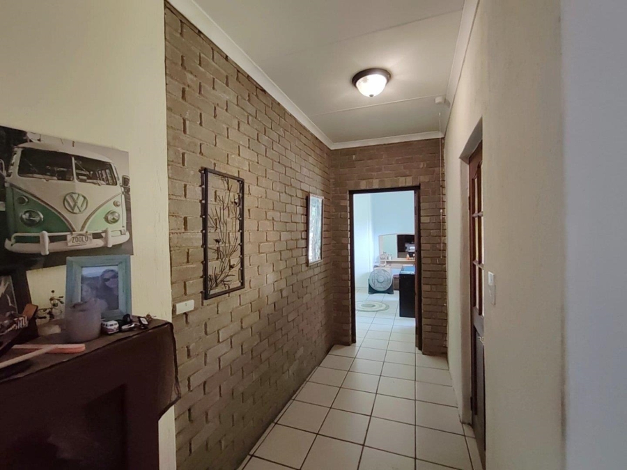 3 Bedroom Property for Sale in Leeupoort Limpopo