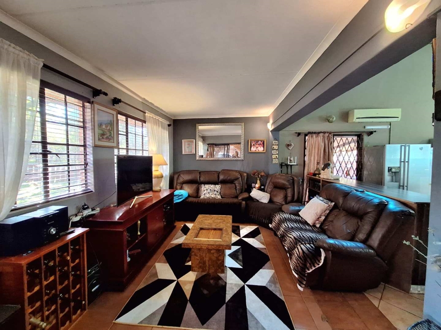 4 Bedroom Property for Sale in Leeupoort Limpopo