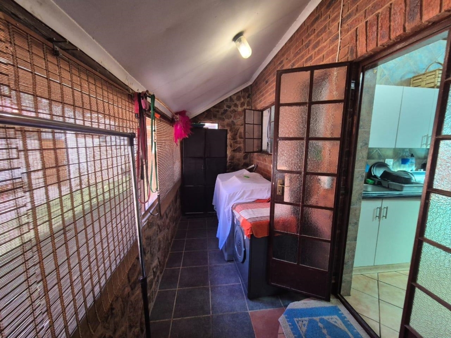 4 Bedroom Property for Sale in Leeupoort Limpopo