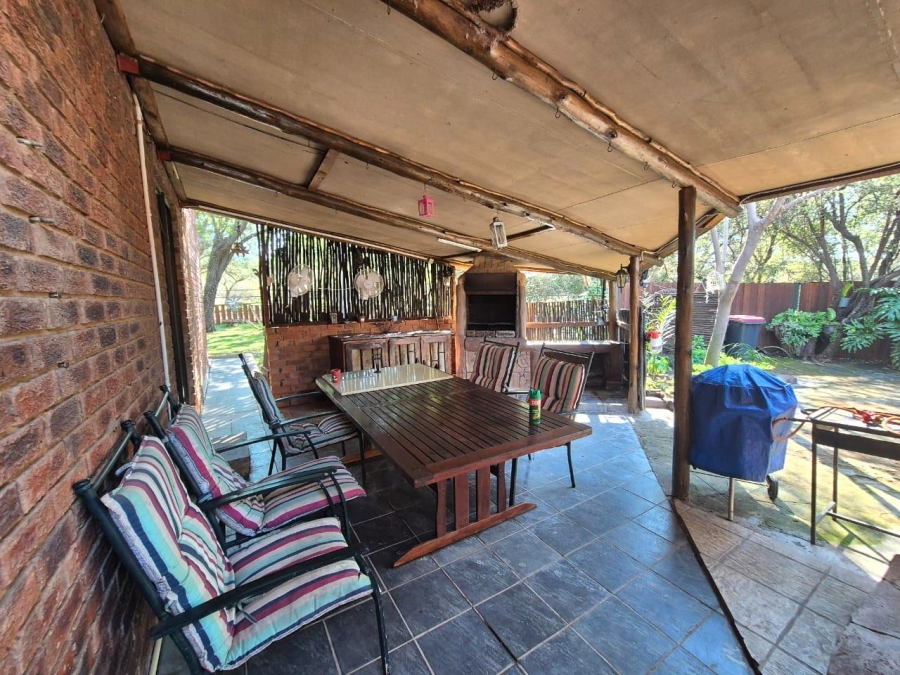 4 Bedroom Property for Sale in Leeupoort Limpopo