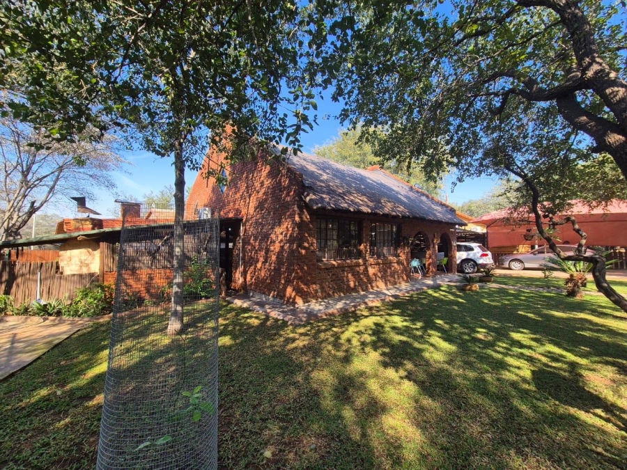 4 Bedroom Property for Sale in Leeupoort Limpopo