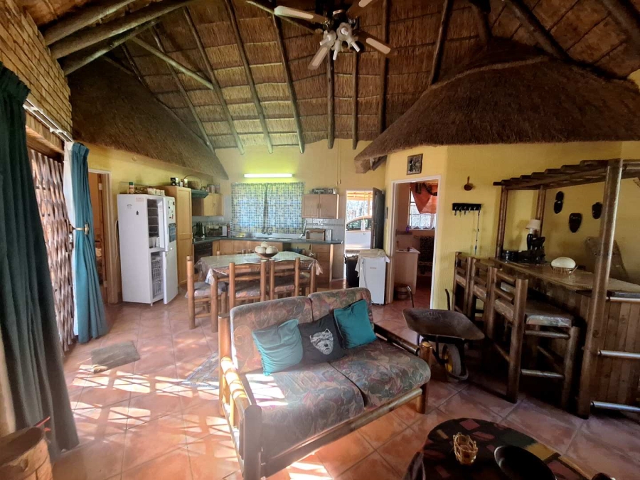 2 Bedroom Property for Sale in Leeupoort Limpopo