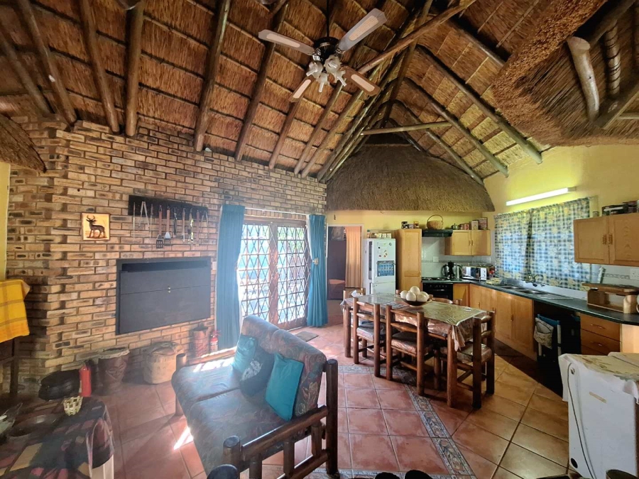 2 Bedroom Property for Sale in Leeupoort Limpopo