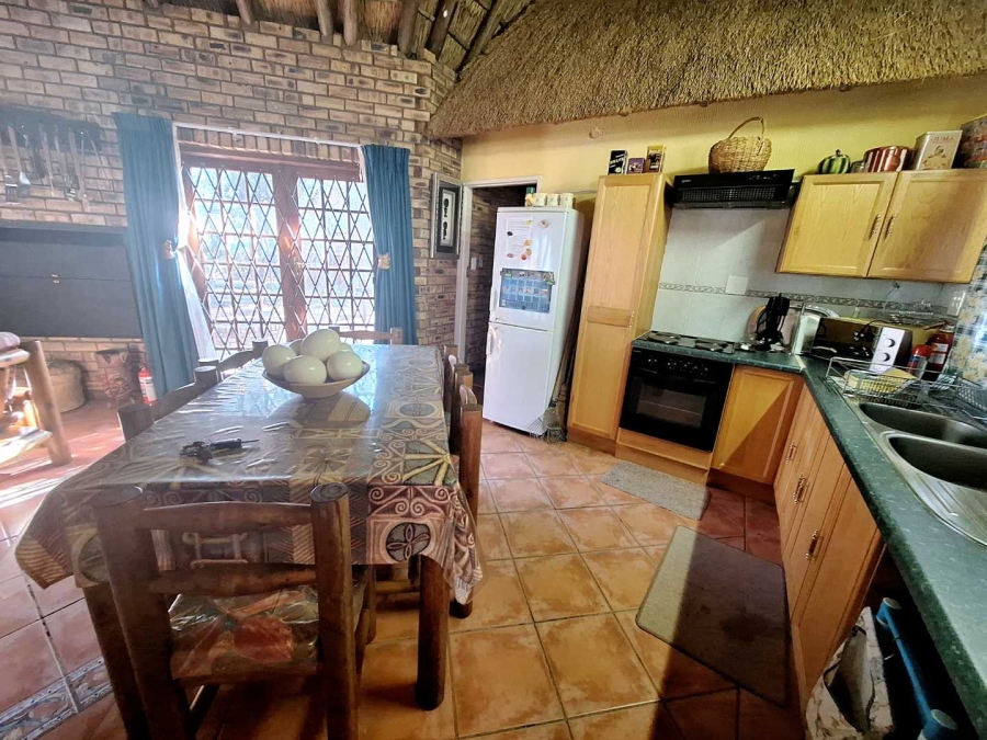 2 Bedroom Property for Sale in Leeupoort Limpopo