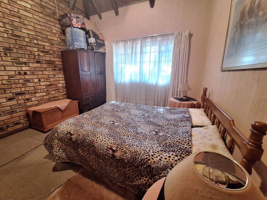 2 Bedroom Property for Sale in Leeupoort Limpopo