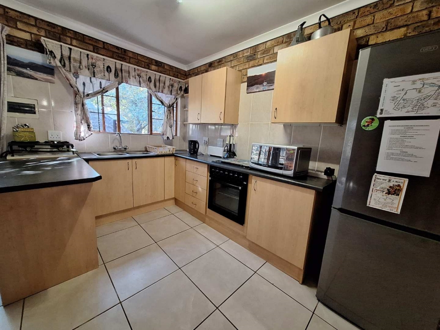 3 Bedroom Property for Sale in Leeupoort Limpopo