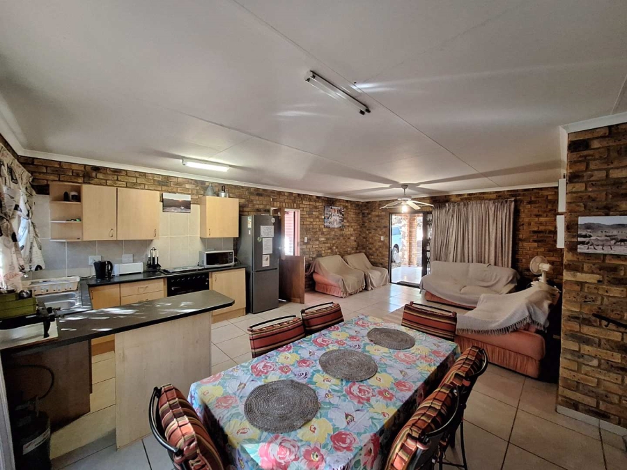 3 Bedroom Property for Sale in Leeupoort Limpopo