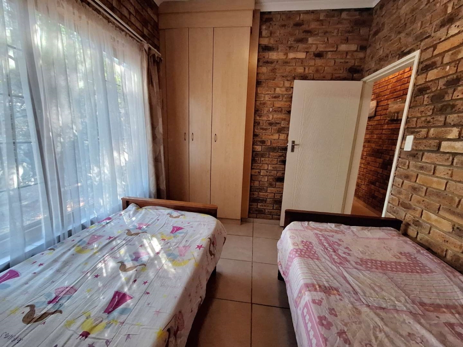 3 Bedroom Property for Sale in Leeupoort Limpopo