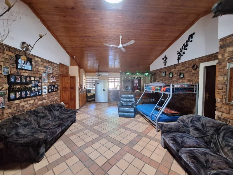 3 Bedroom Property for Sale in Leeupoort Limpopo