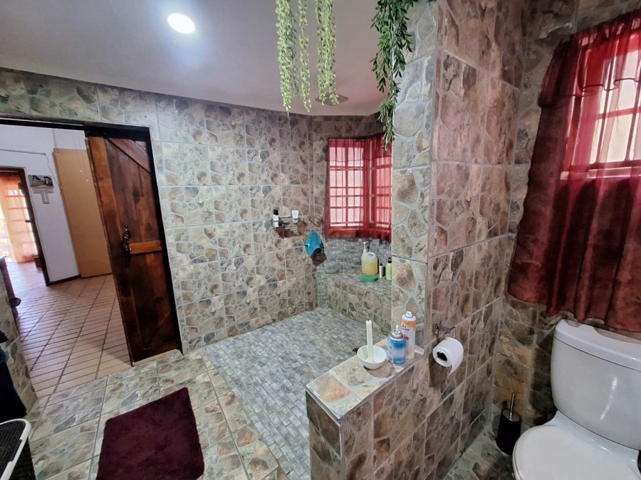 3 Bedroom Property for Sale in Leeupoort Limpopo