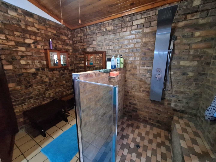 3 Bedroom Property for Sale in Leeupoort Limpopo