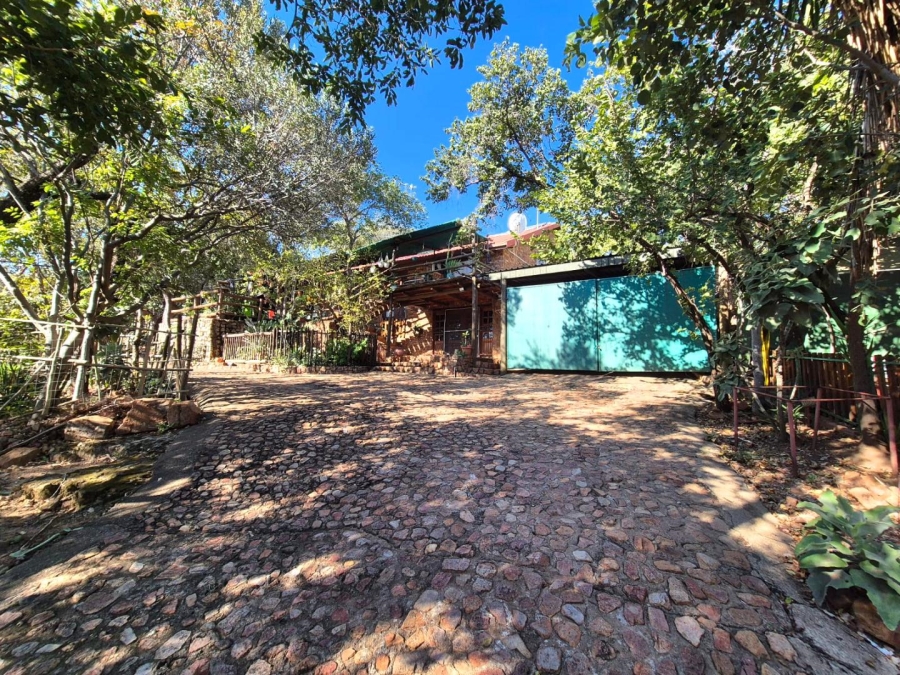 3 Bedroom Property for Sale in Leeupoort Limpopo