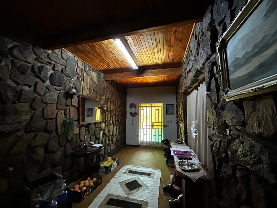 6 Bedroom Property for Sale in Tzaneen Rural Limpopo
