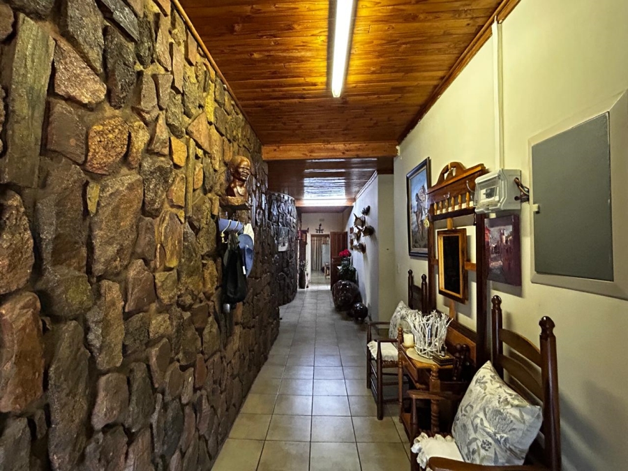 6 Bedroom Property for Sale in Tzaneen Rural Limpopo