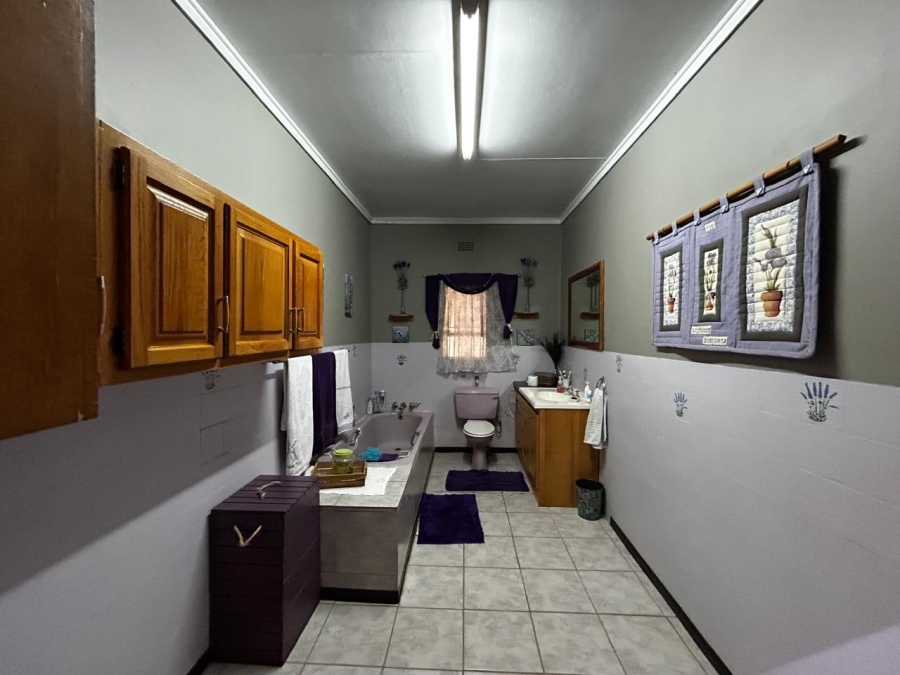 6 Bedroom Property for Sale in Tzaneen Rural Limpopo