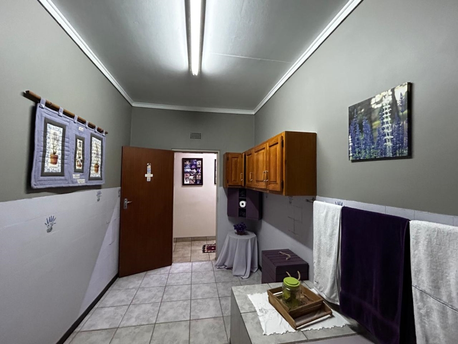 6 Bedroom Property for Sale in Tzaneen Rural Limpopo