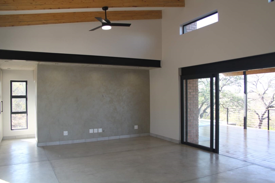 3 Bedroom Property for Sale in Hoedspruit Limpopo