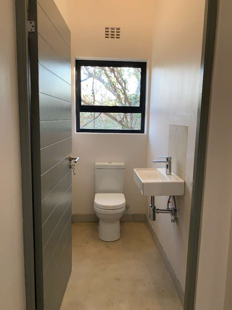 3 Bedroom Property for Sale in Hoedspruit Limpopo