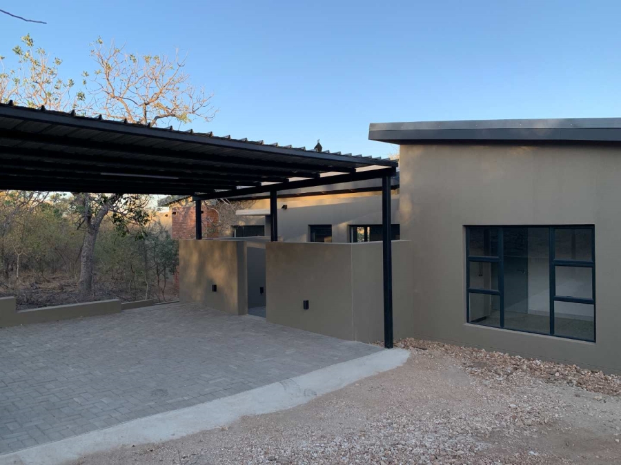 3 Bedroom Property for Sale in Hoedspruit Limpopo