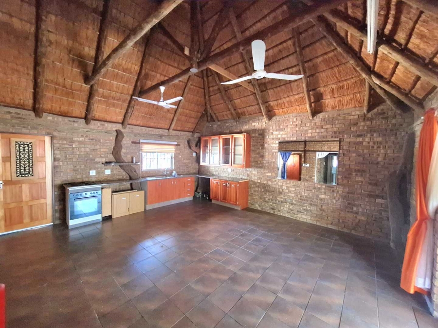 2 Bedroom Property for Sale in Leeupoort Limpopo