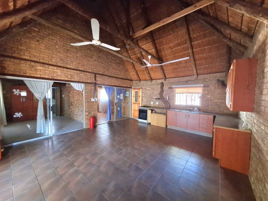 2 Bedroom Property for Sale in Leeupoort Limpopo