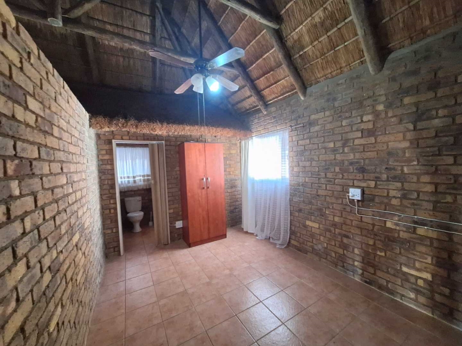 2 Bedroom Property for Sale in Leeupoort Limpopo