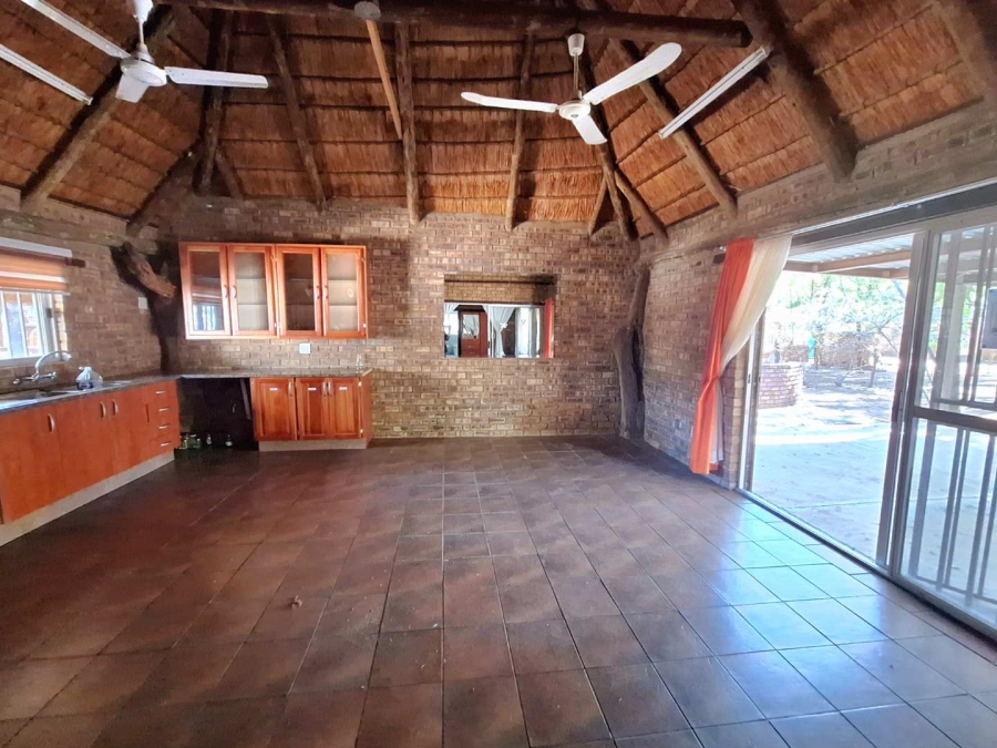 2 Bedroom Property for Sale in Leeupoort Limpopo