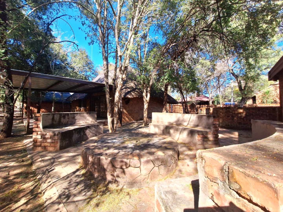 2 Bedroom Property for Sale in Leeupoort Limpopo