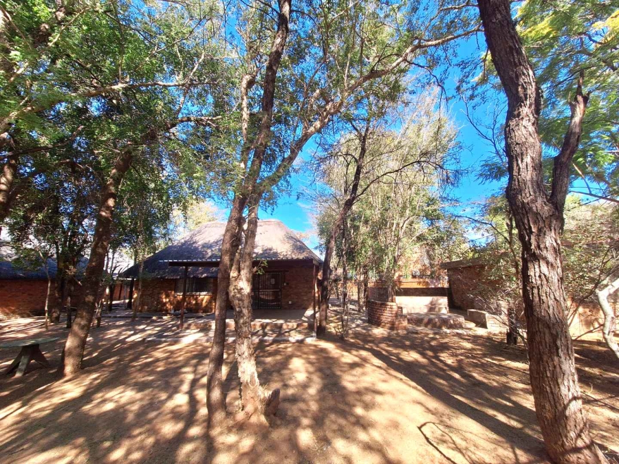 2 Bedroom Property for Sale in Leeupoort Limpopo