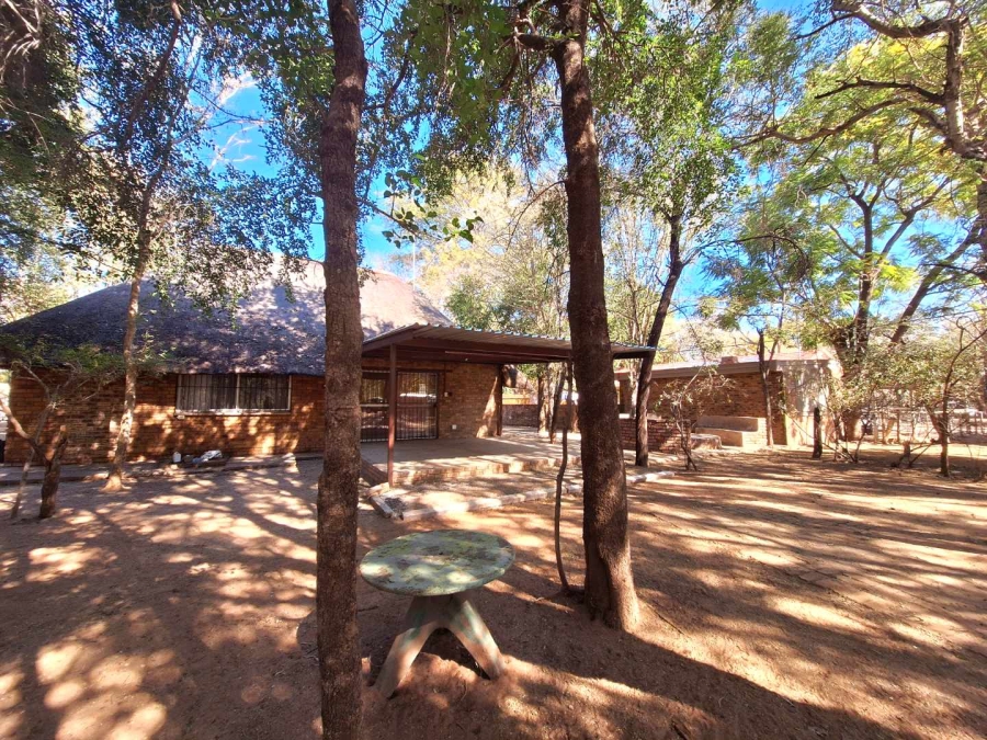 2 Bedroom Property for Sale in Leeupoort Limpopo