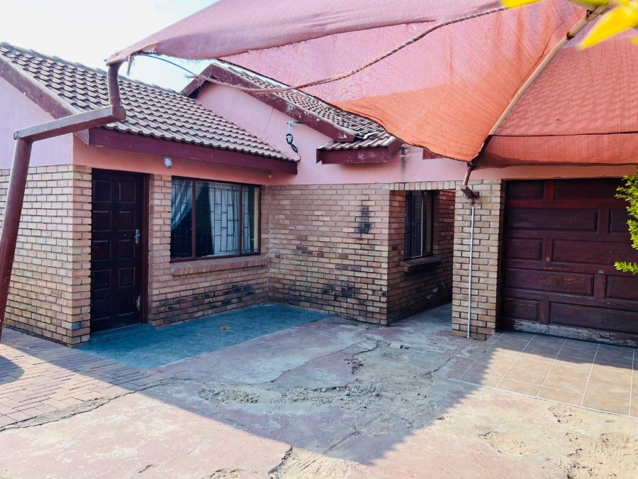 3 Bedroom Property for Sale in African Jewel Limpopo