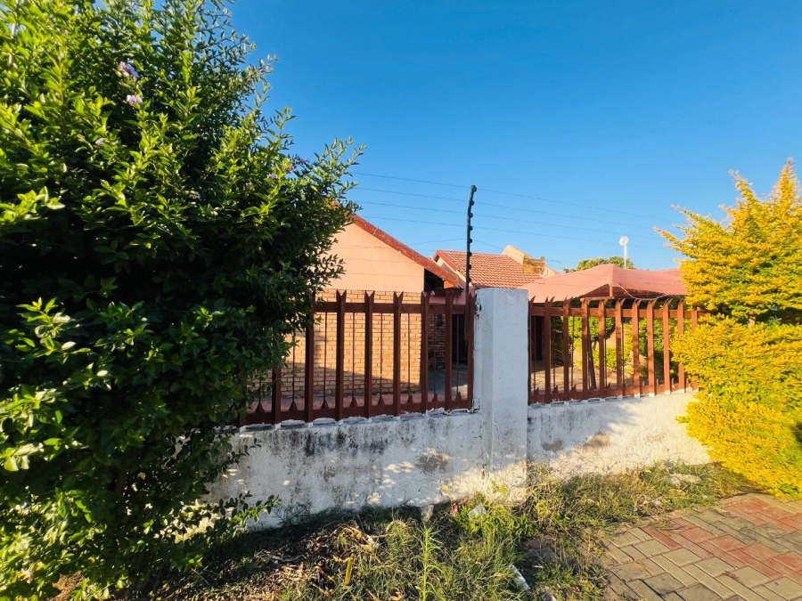 3 Bedroom Property for Sale in African Jewel Limpopo