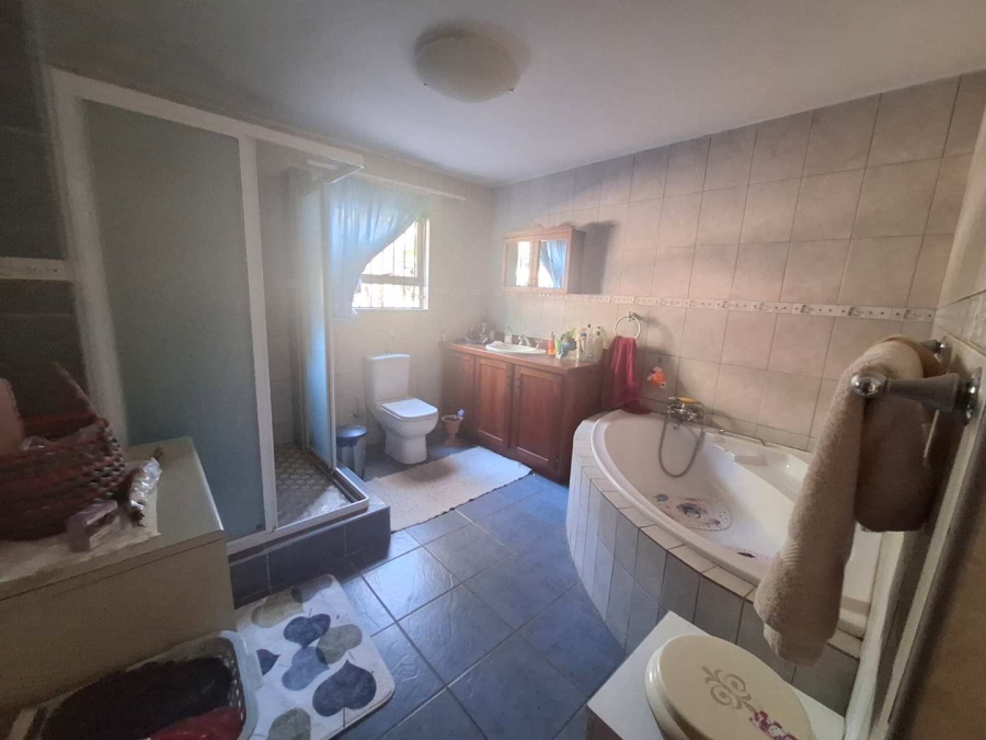 3 Bedroom Property for Sale in Leeupoort Limpopo