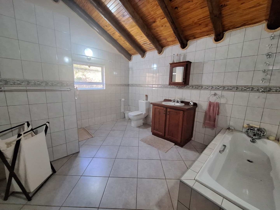 3 Bedroom Property for Sale in Leeupoort Limpopo