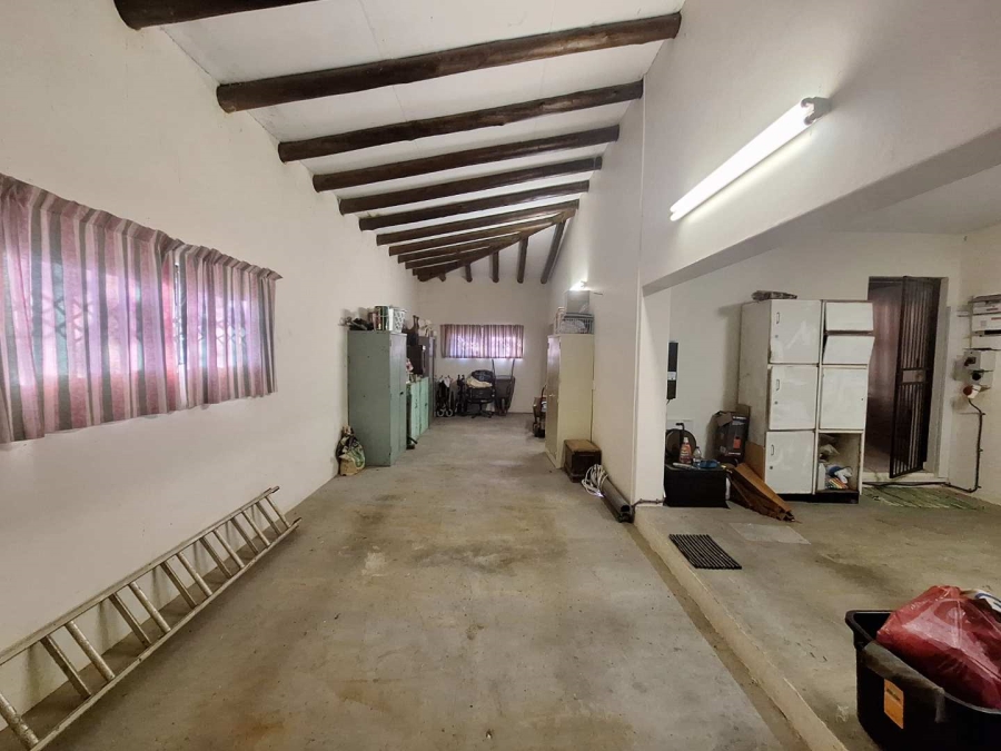 3 Bedroom Property for Sale in Leeupoort Limpopo